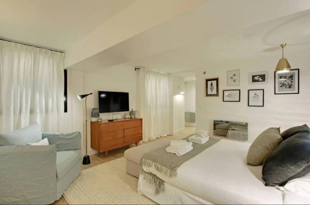 Superbe Appartement Aux Halles I Paris France