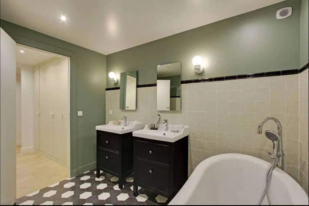 Apartment Superbe Appartement Aux Halles I Paris France